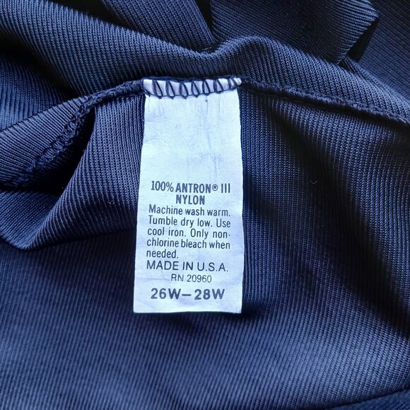 VTG Antron III Nylon Skirt Slip with Lace Hem size 26 W - 28 W elastic waist blk - Picture 8 of 8